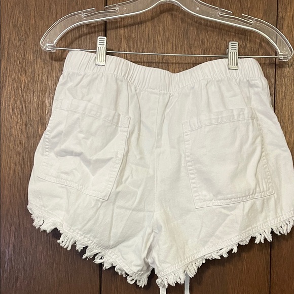 High Waist White Frayed Hem Women's Shorts Medium - Picture 10 of 13
